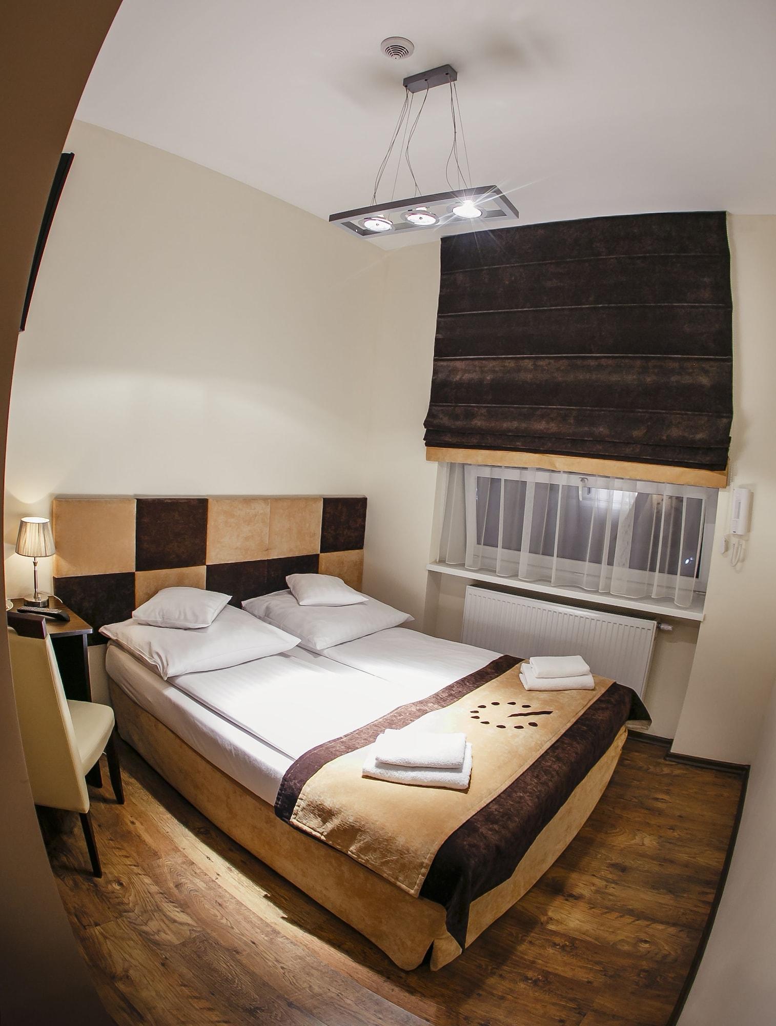 Boutique Hotel'S II Rewolucji Łódź Exterior foto