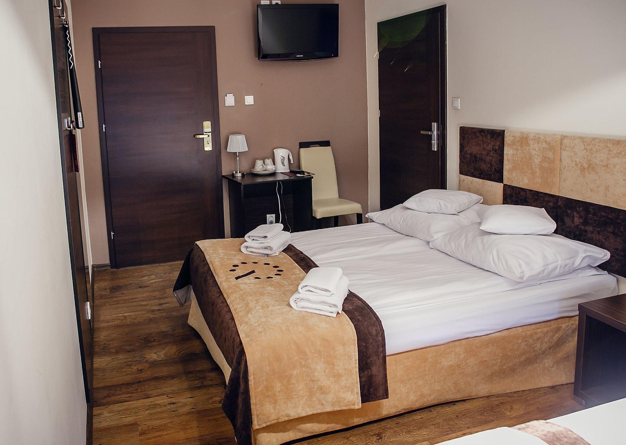Boutique Hotel'S II Rewolucji Łódź Exterior foto